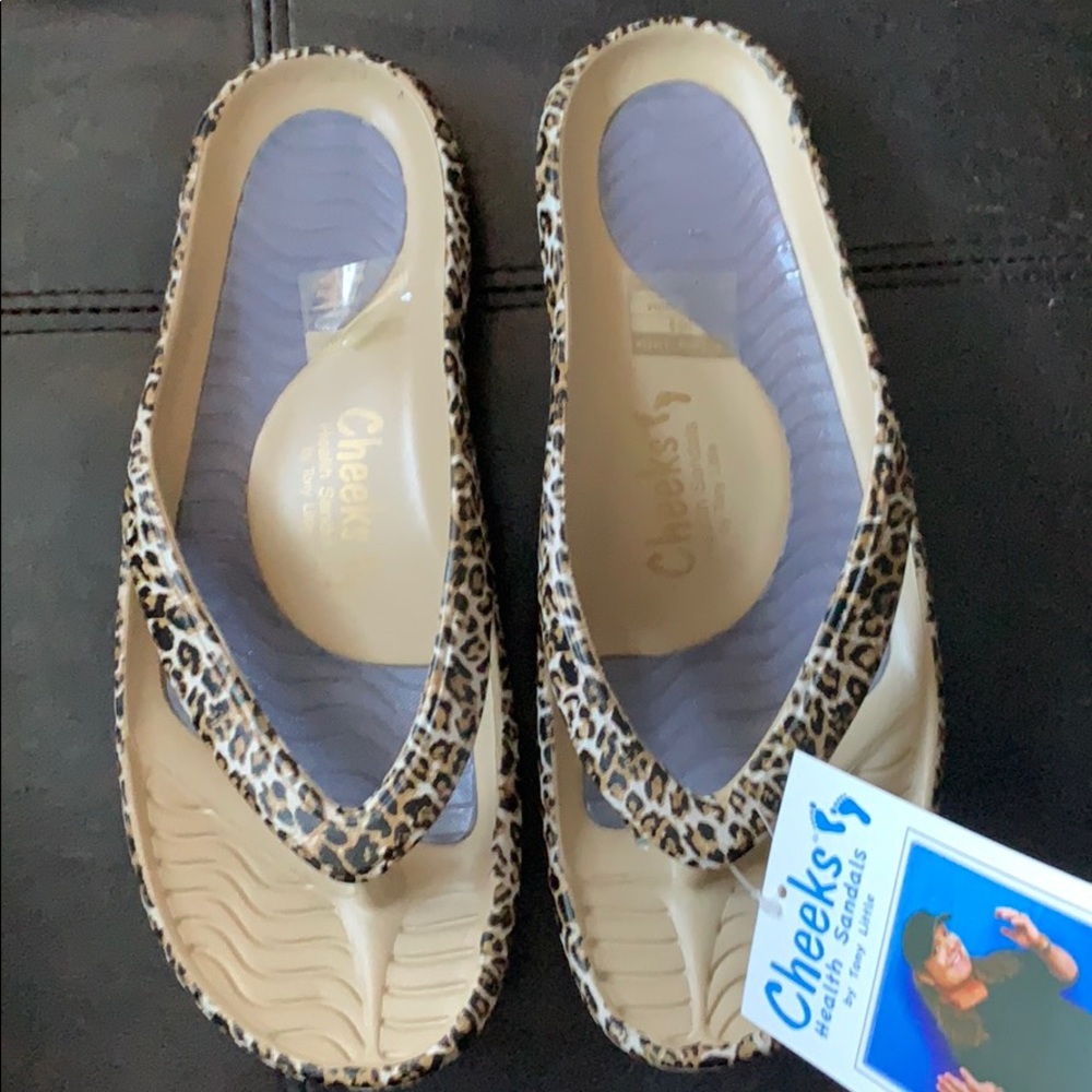 Cheeks leopard sandals size 9